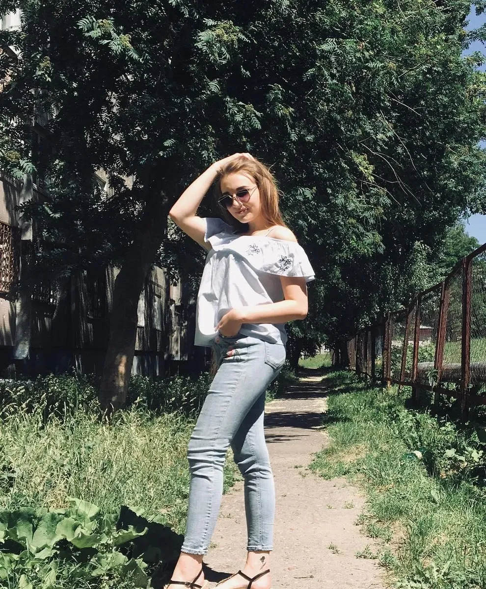 3 dziurki